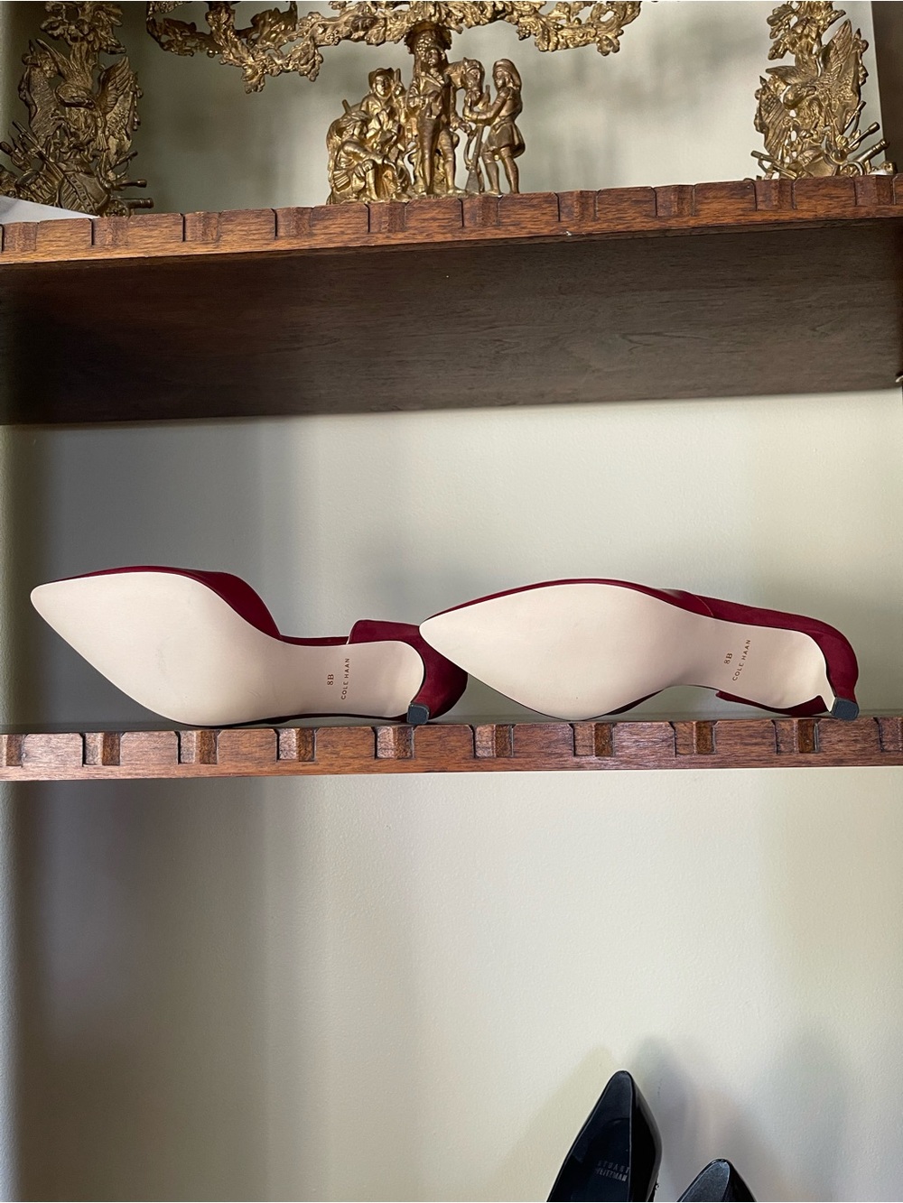 Cole Haan Women's Burgundy Pointed-Toe Leather Pumps - Picture 13 of 16